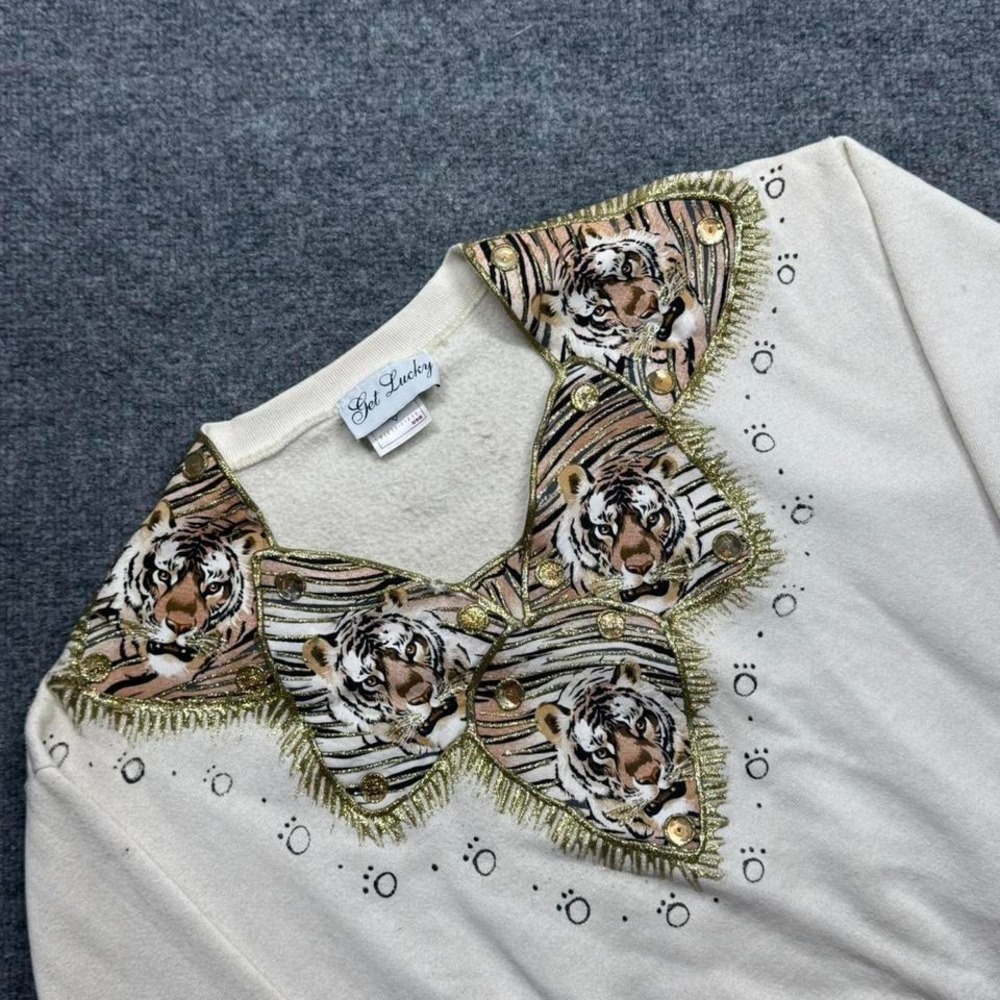 3310 Vintage Get Lucky Tiger Sweatshirt Size Large Womens